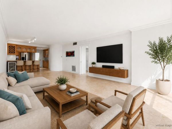 2731 NE 14th St, Unit 115, Pompano Beach, FL 33062