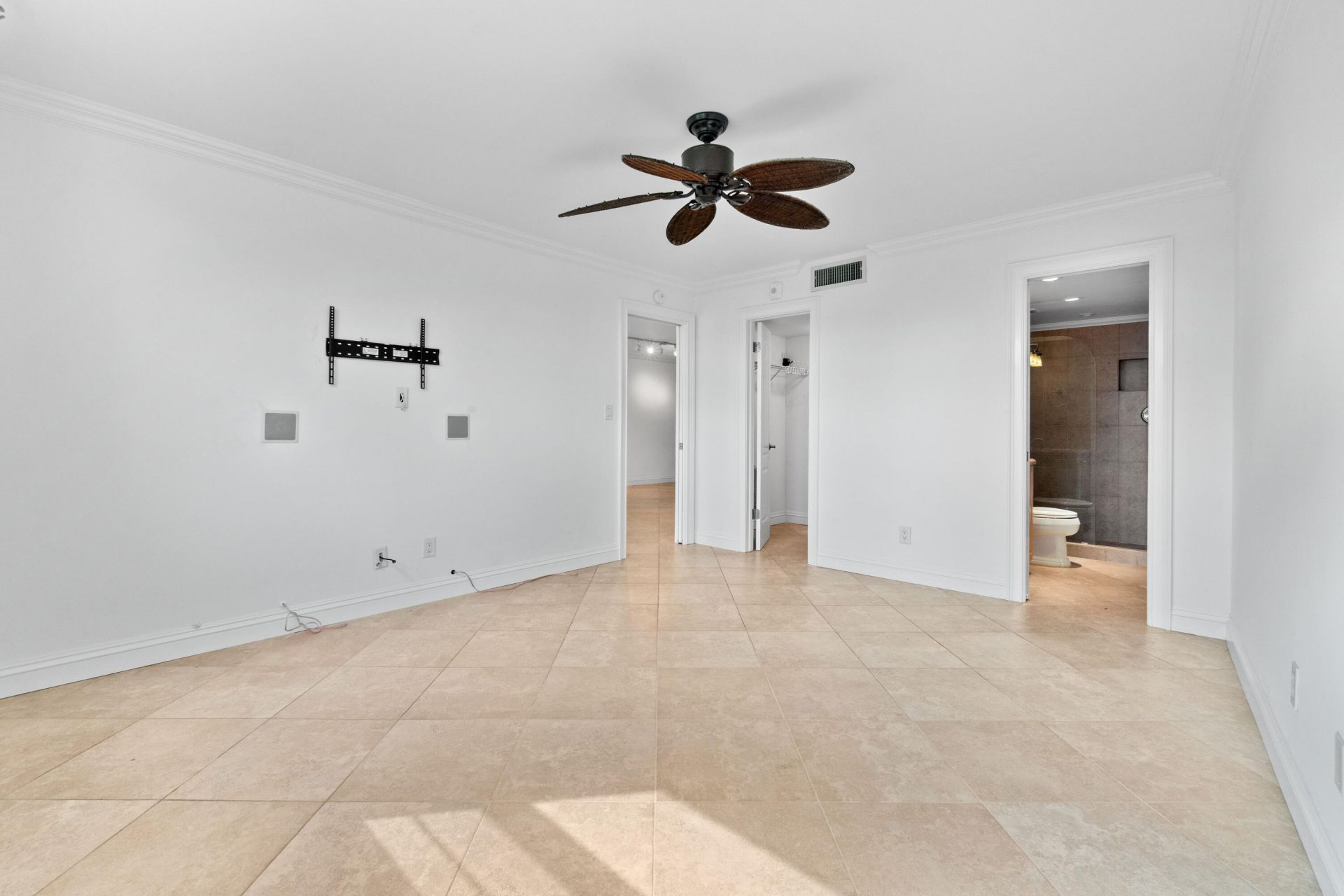 2731 NE 14th St, Unit 115, Pompano Beach, FL 33062 Photo