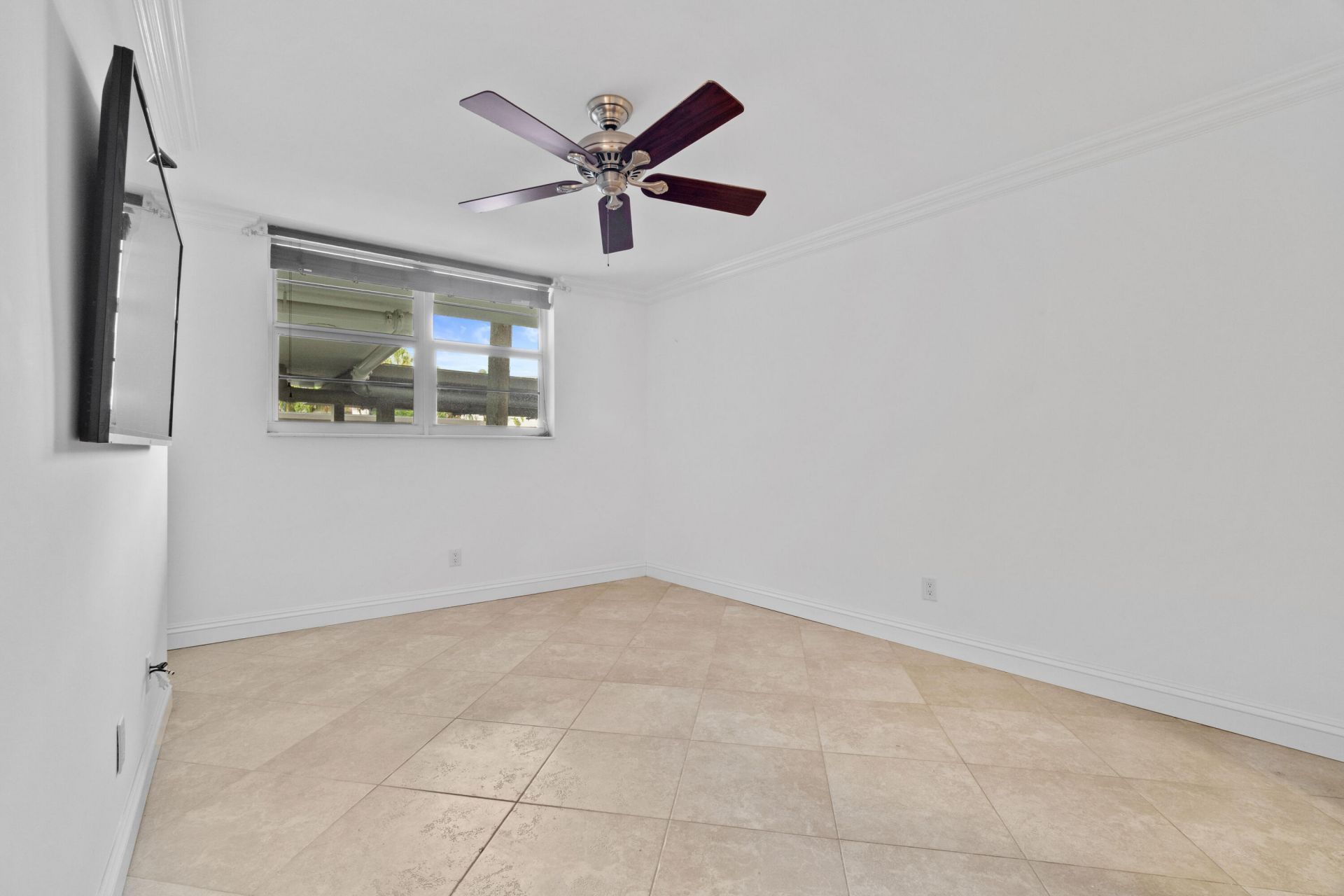 2731 NE 14th St, Unit 115, Pompano Beach, FL 33062 Photo