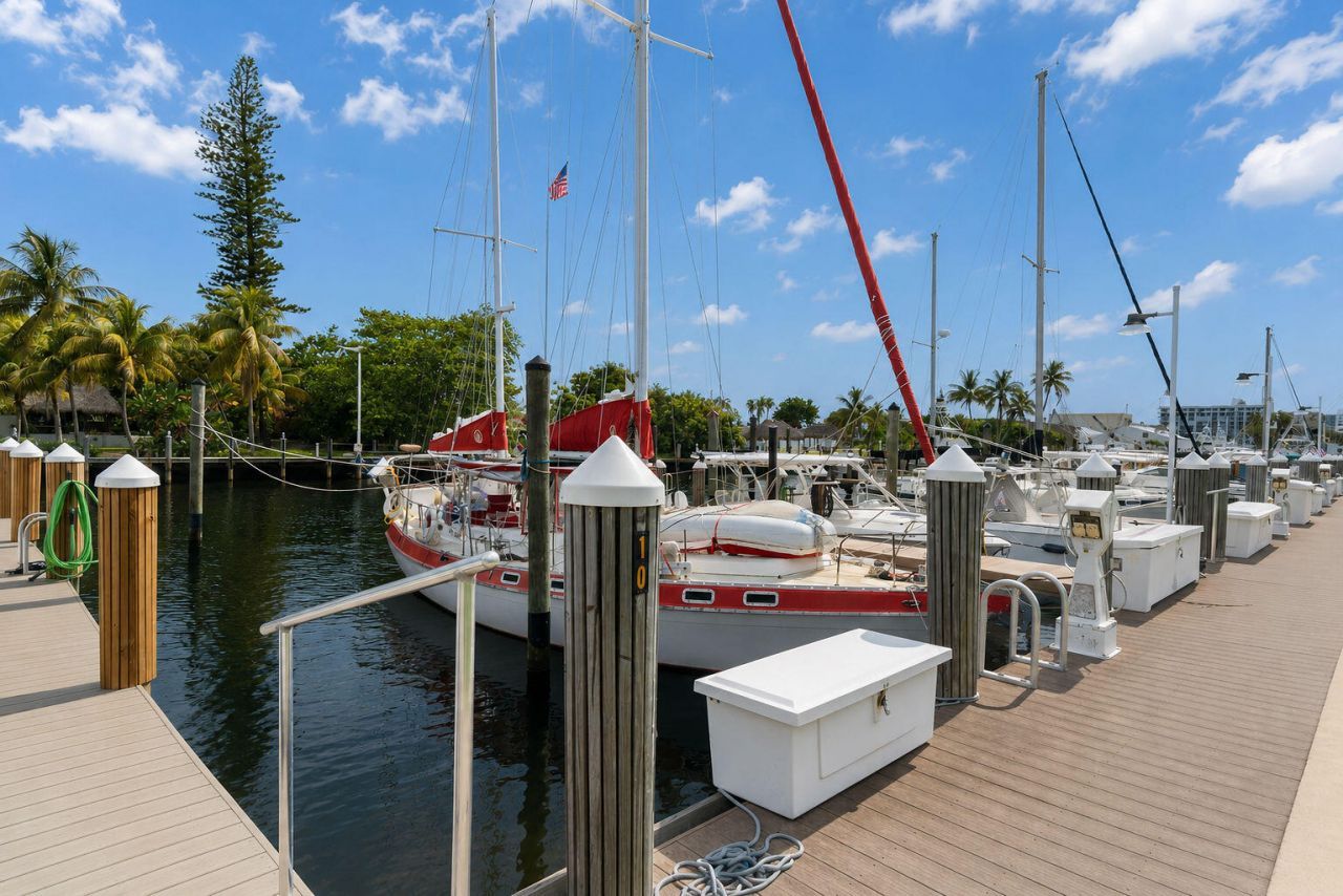 2731 NE 14th St, Unit 115, Pompano Beach, FL 33062 Photo