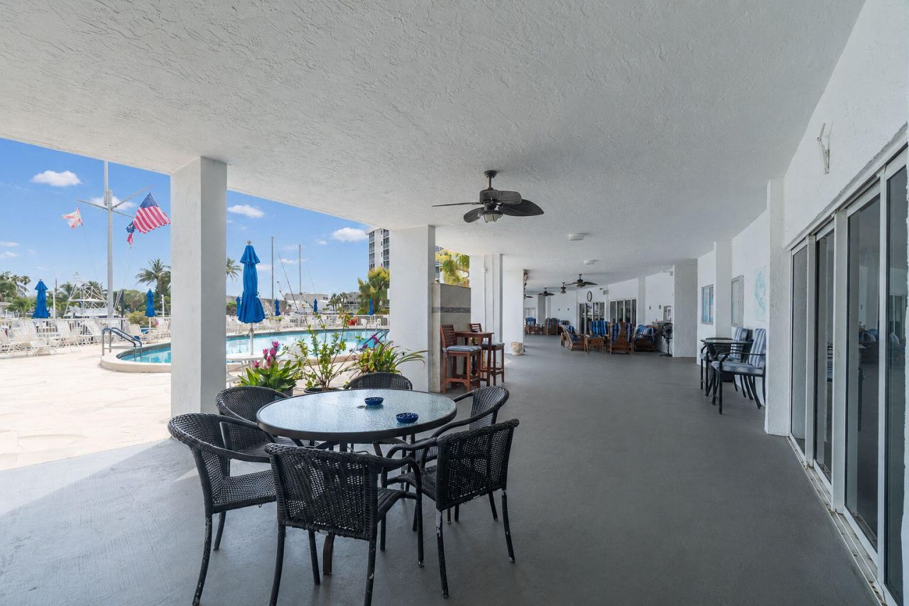 2731 NE 14th St, Unit 115, Pompano Beach, FL 33062 Photo