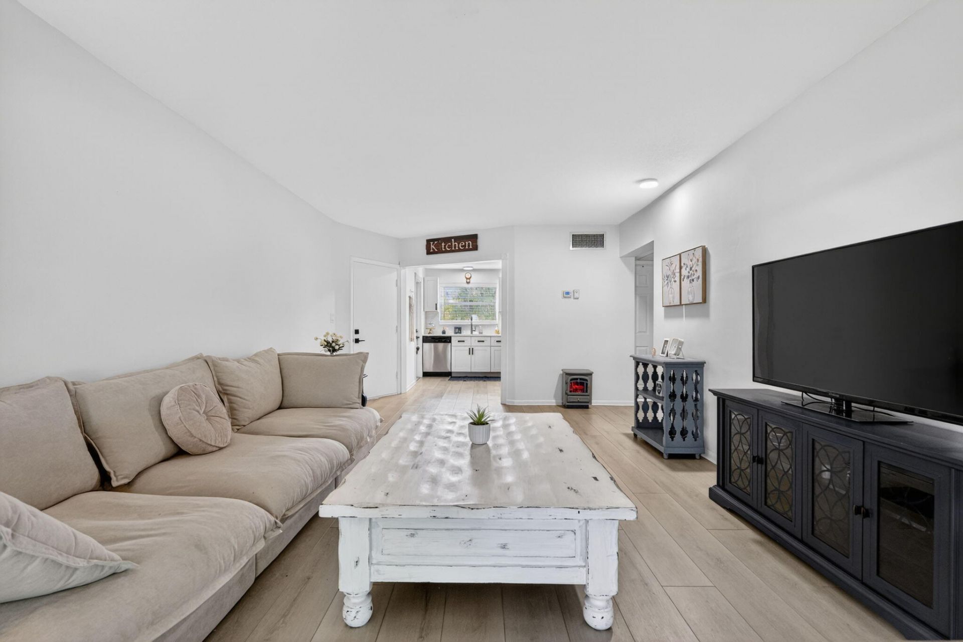 91 Willow Road, Unit 104, Tequesta, FL 33469 Photo