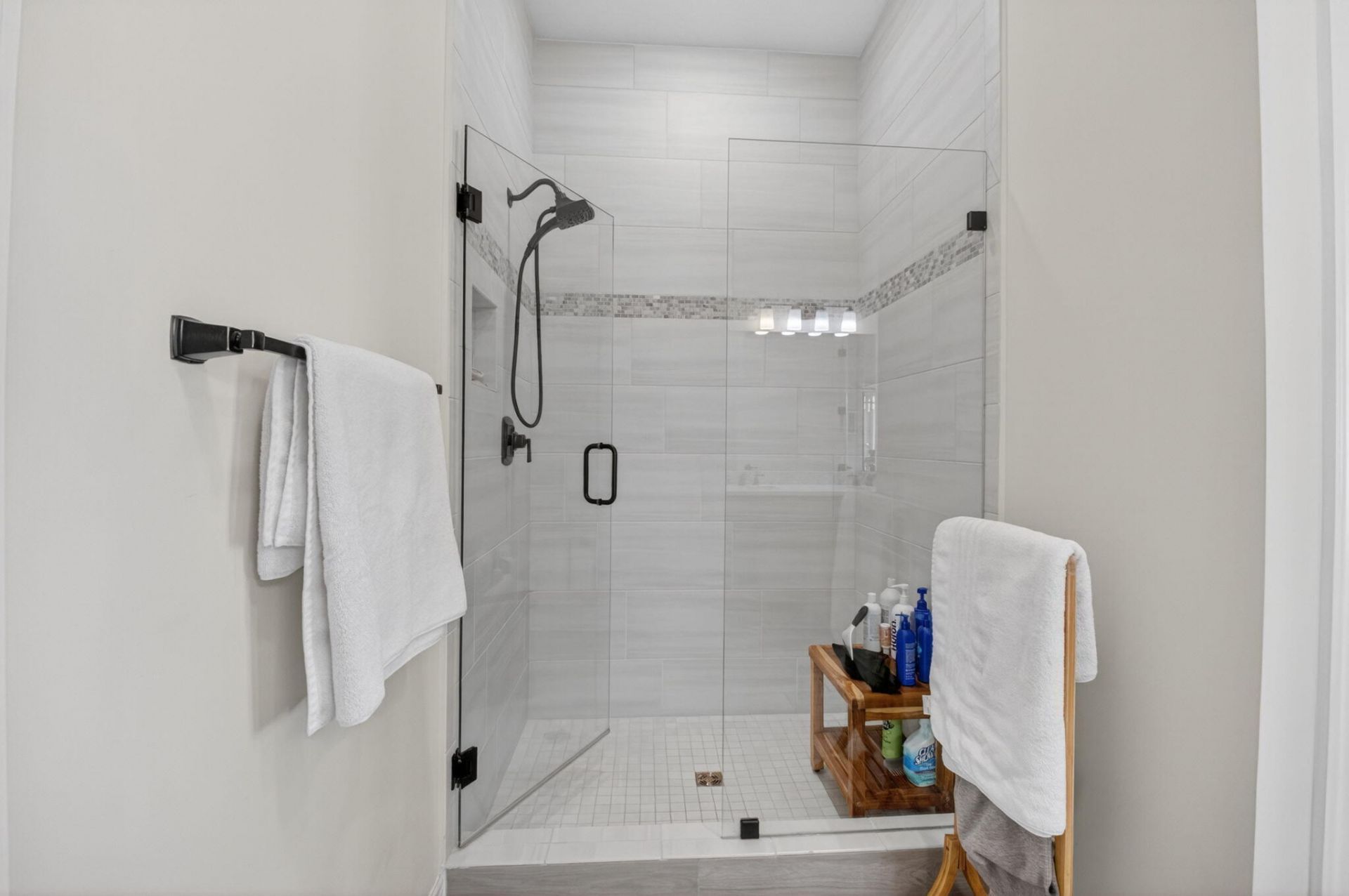 21956 Canadensis Circle, Unit 201, Boca Raton, FL 33428 Photo