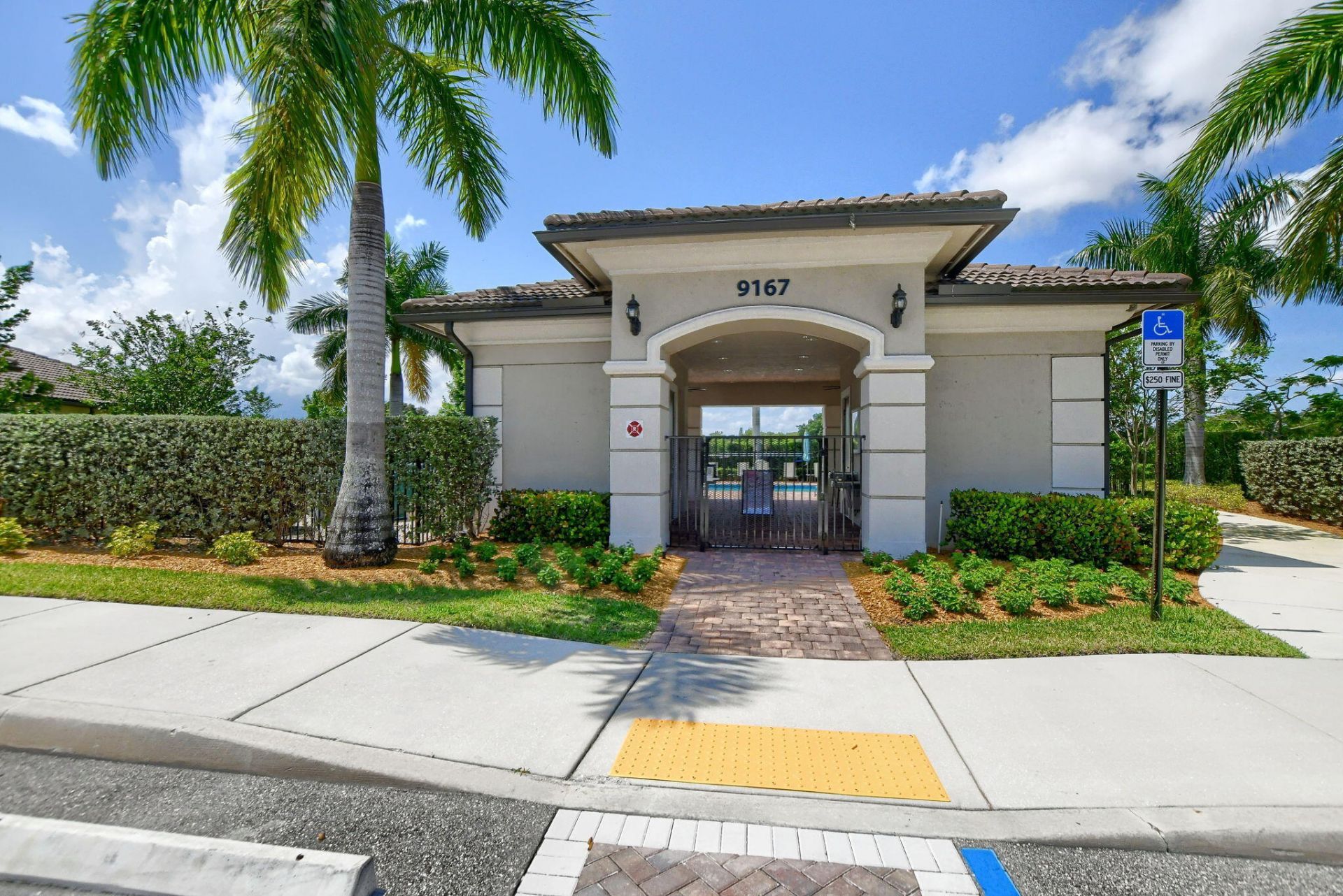 21956 Canadensis Circle, Unit 201, Boca Raton, FL 33428 Photo