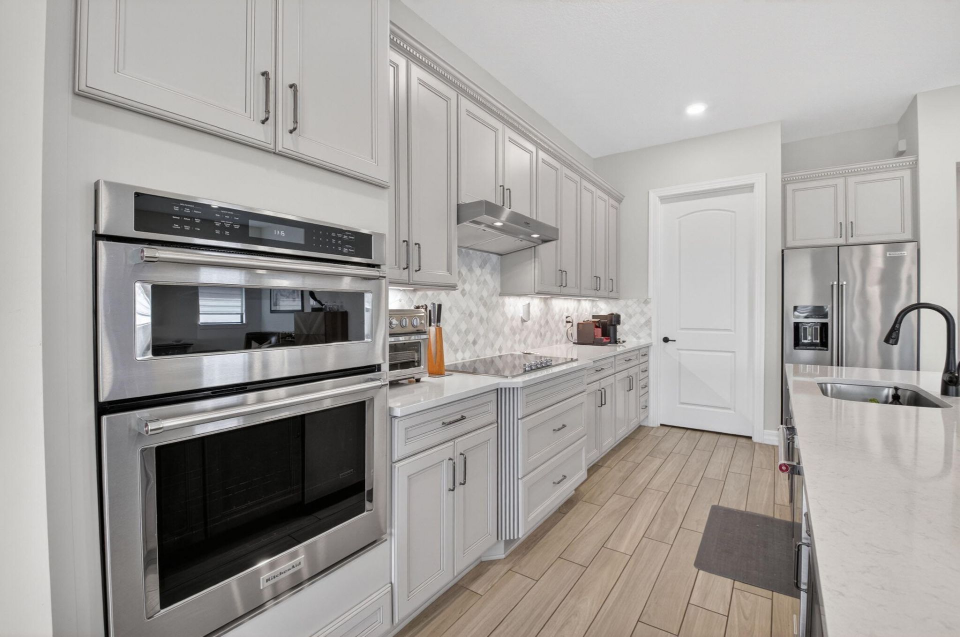 21956 Canadensis Circle, Unit 201, Boca Raton, FL 33428 Photo