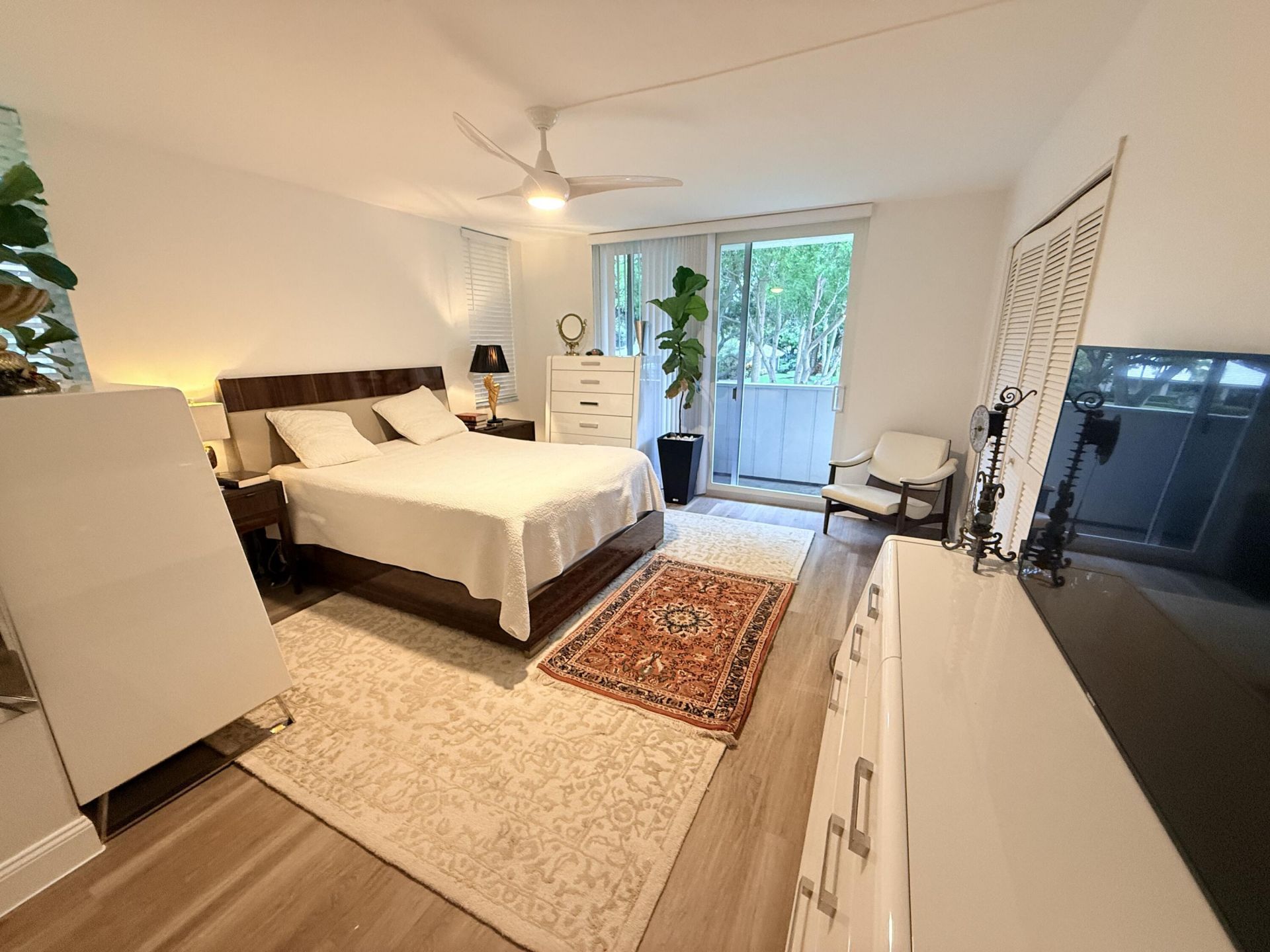 907 Cypress Terrace, Unit 201, Pompano Beach, FL 33069 Photo
