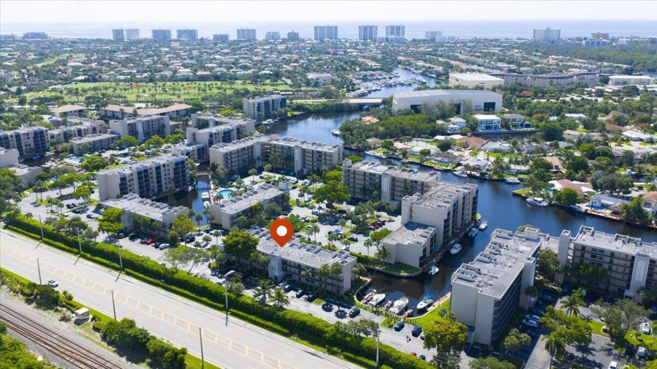 16 Royal Palm Way, Unit 205, Boca Raton, FL 33432 Photo