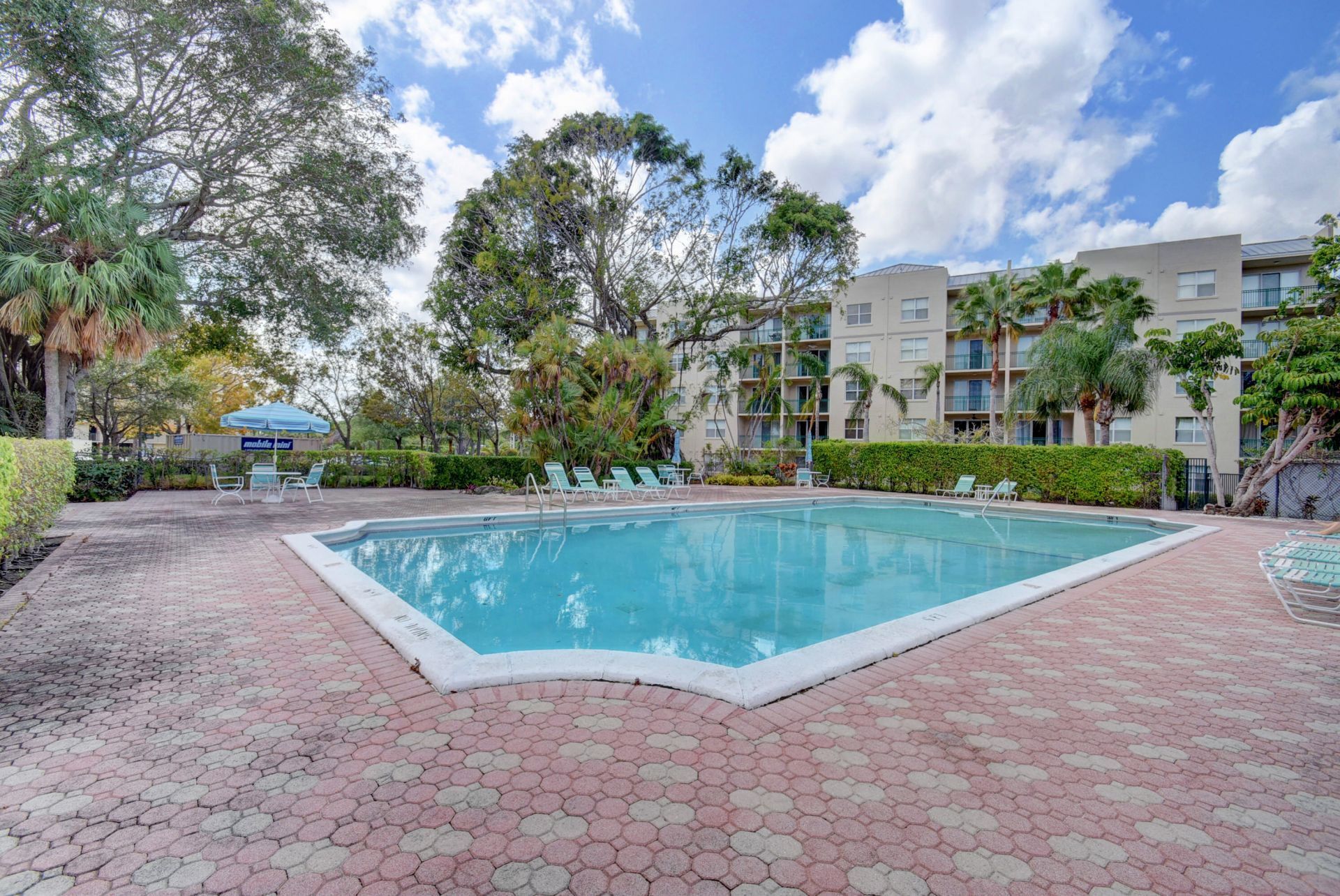 16 Royal Palm Way, Unit 205, Boca Raton, FL 33432 Photo