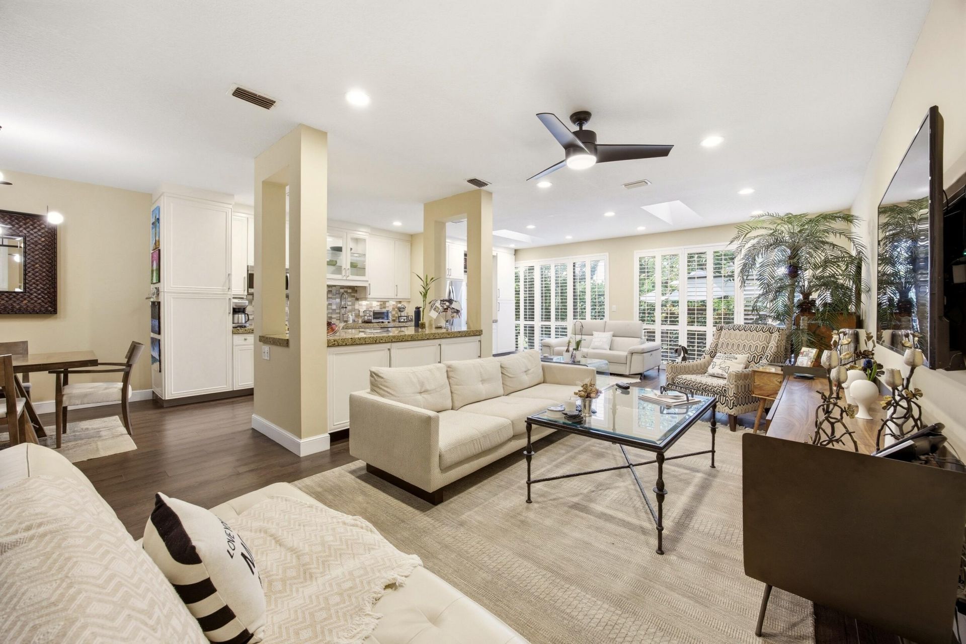 6738 Via Regina, Boca Raton, FL 33433 Photo