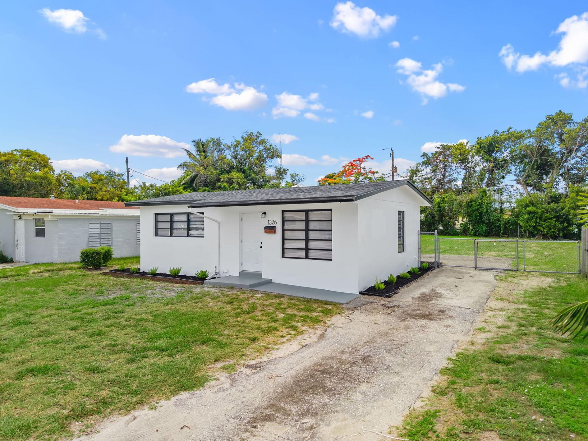 1326 8th Street, West Palm Beach, FL 33401 Photo