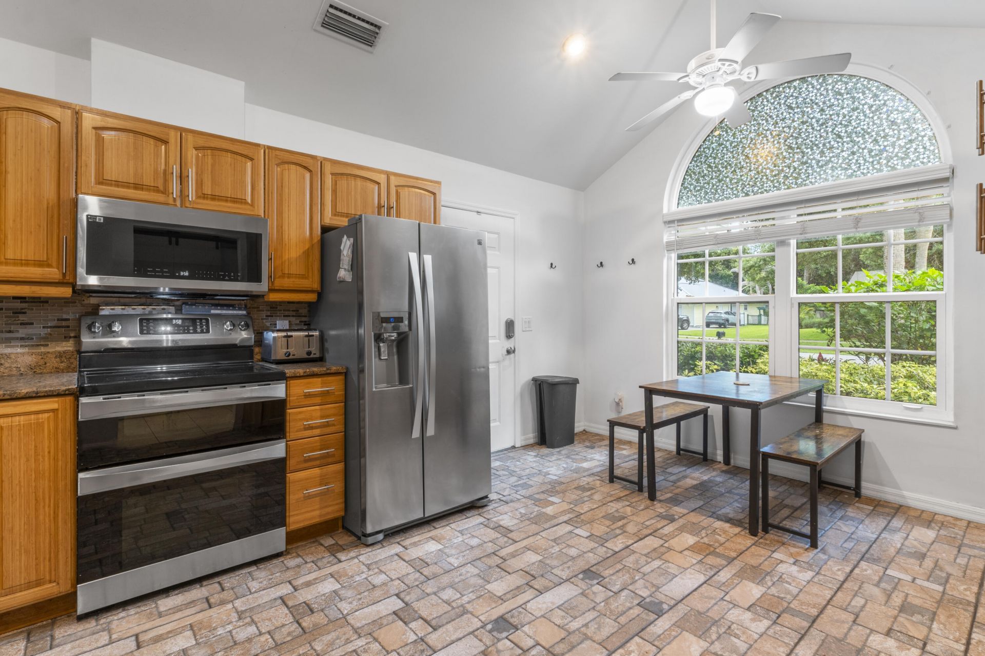 129 38th Court, Vero Beach, FL 32968 Photo