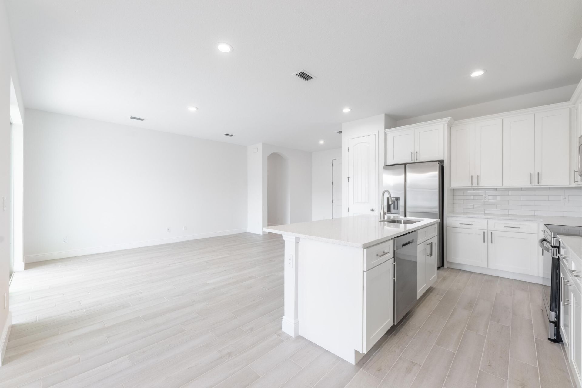 5303 Sunset Boulevard, Fort Pierce, FL 34982 Photo