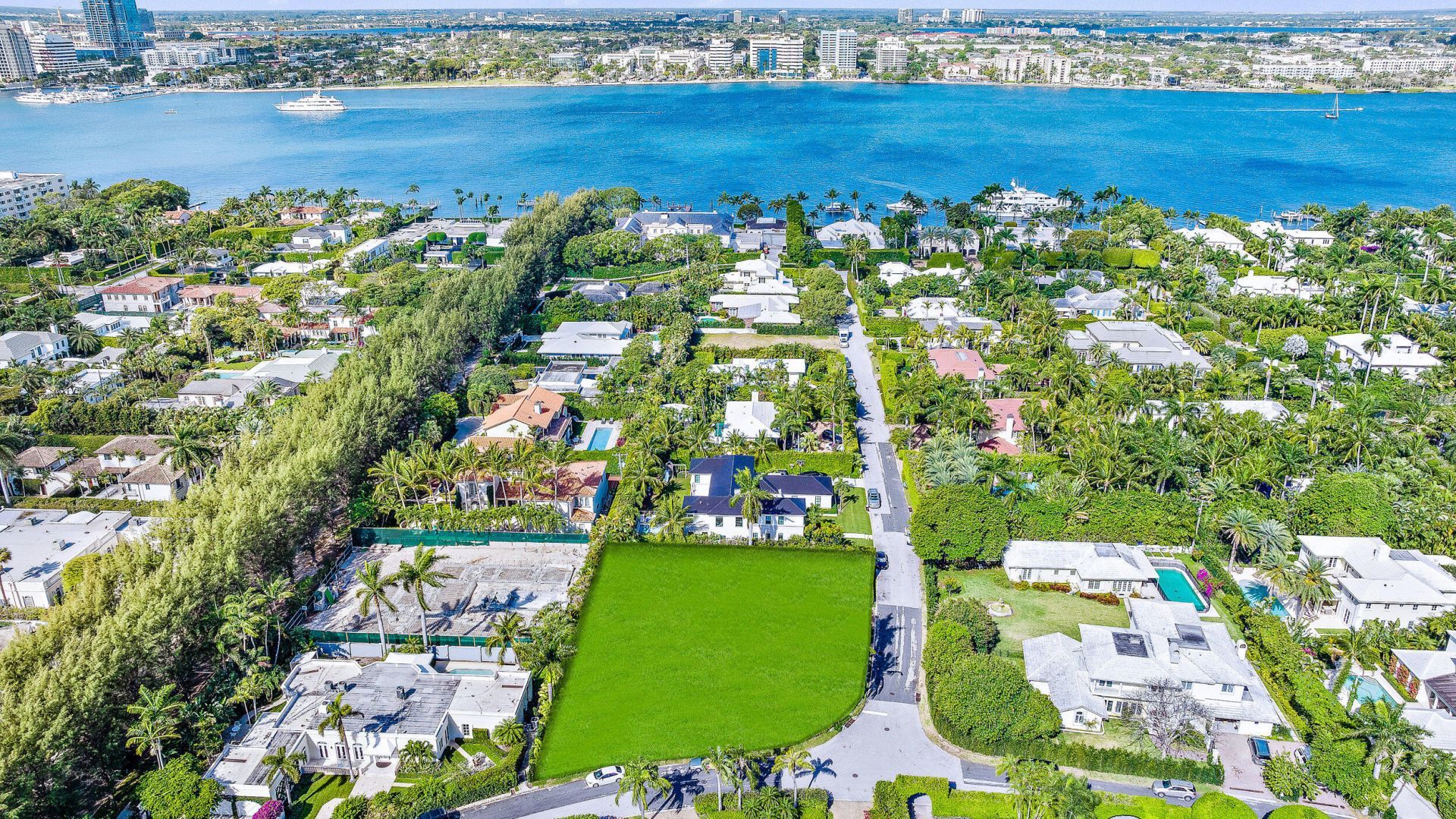 202 Coral Lane, Palm Beach, FL 33480 Photo