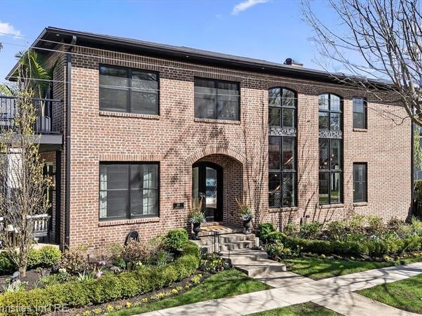 850 GREENWOOD Street , Birmingham, MI 48009