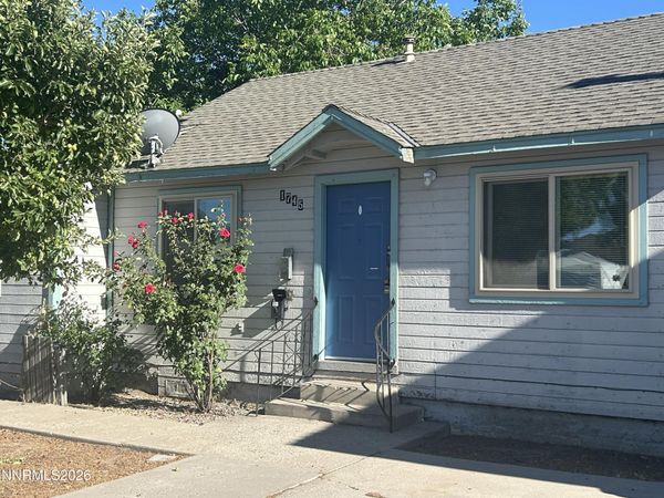 1745 H Street, Sparks, NV 89431