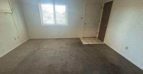 1745 H Street, Sparks, NV 89431 Photo