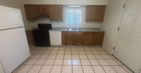 1745 H Street, Sparks, NV 89431 Photo