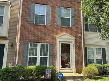 2077 STARGRASS COURT , WOODBRIDGE, VA 22192