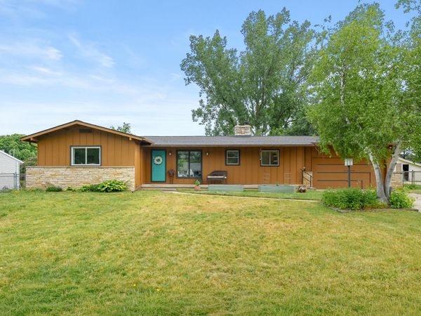 119 Boltwood Drive NE, Grand Rapids, MI 49505