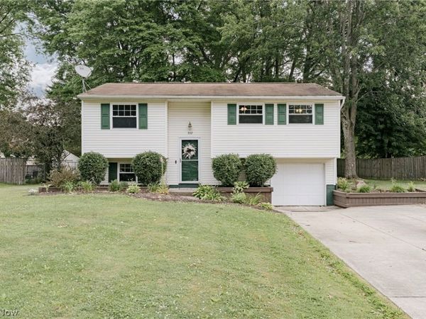 332 Stahl Avenue , Cortland, OH 44410