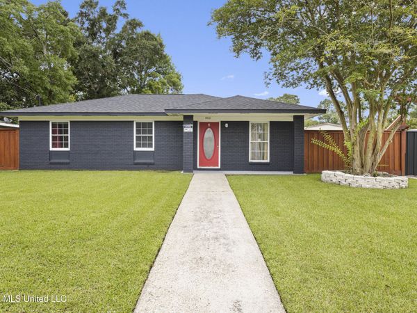 4802 Lanier Avenue, Pascagoula, MS 39581
