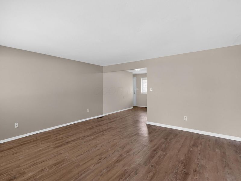 1762 Kaiser Drive , Reynoldsburg, OH 43068 Photo 7
