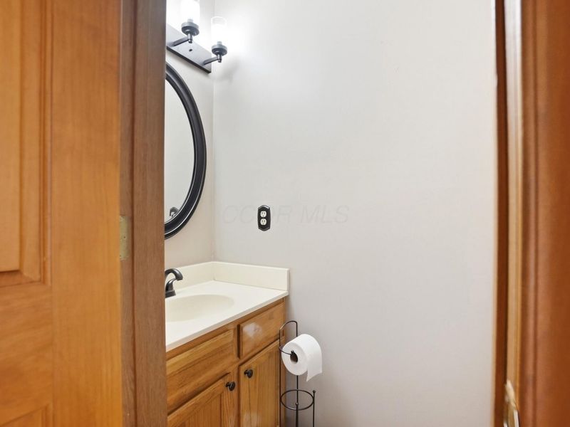 5611 Belle Oak Drive , Galloway, OH 43119 Photo 23
