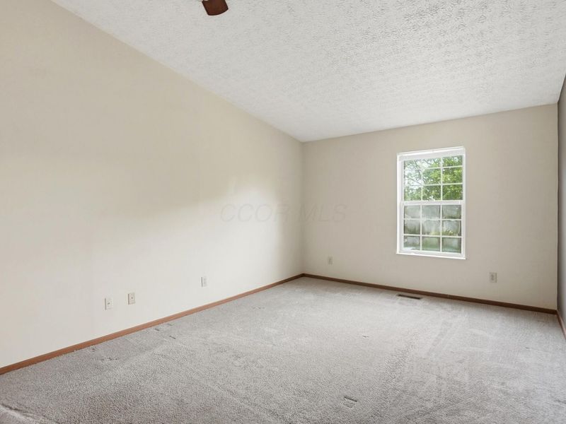 5611 Belle Oak Drive , Galloway, OH 43119 Photo 27
