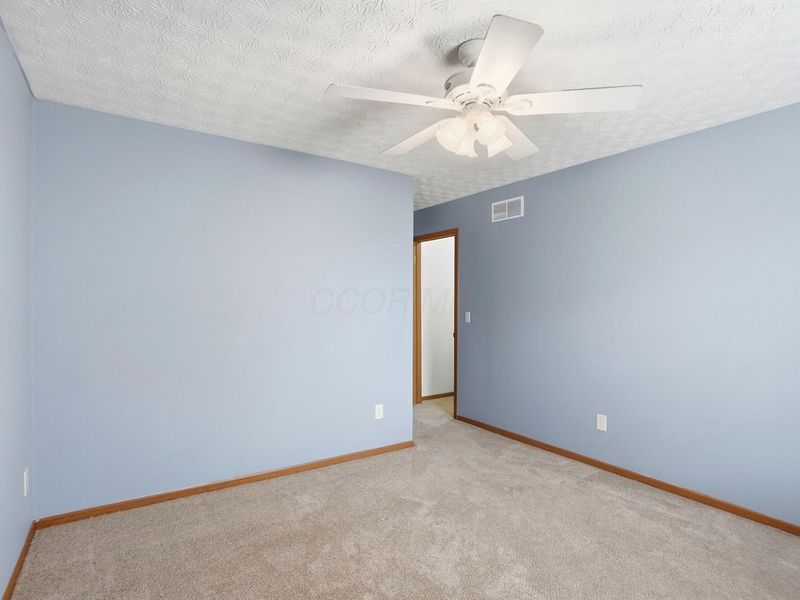 5611 Belle Oak Drive , Galloway, OH 43119 Photo 49