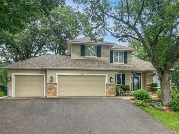 1120 10th Street N, Hudson, WI 54016