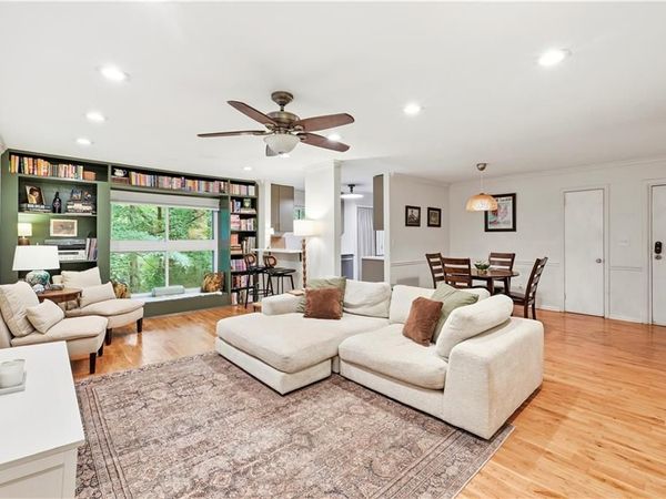 1111 Clairemont Avenue, Unit L3, Decatur, GA 30030