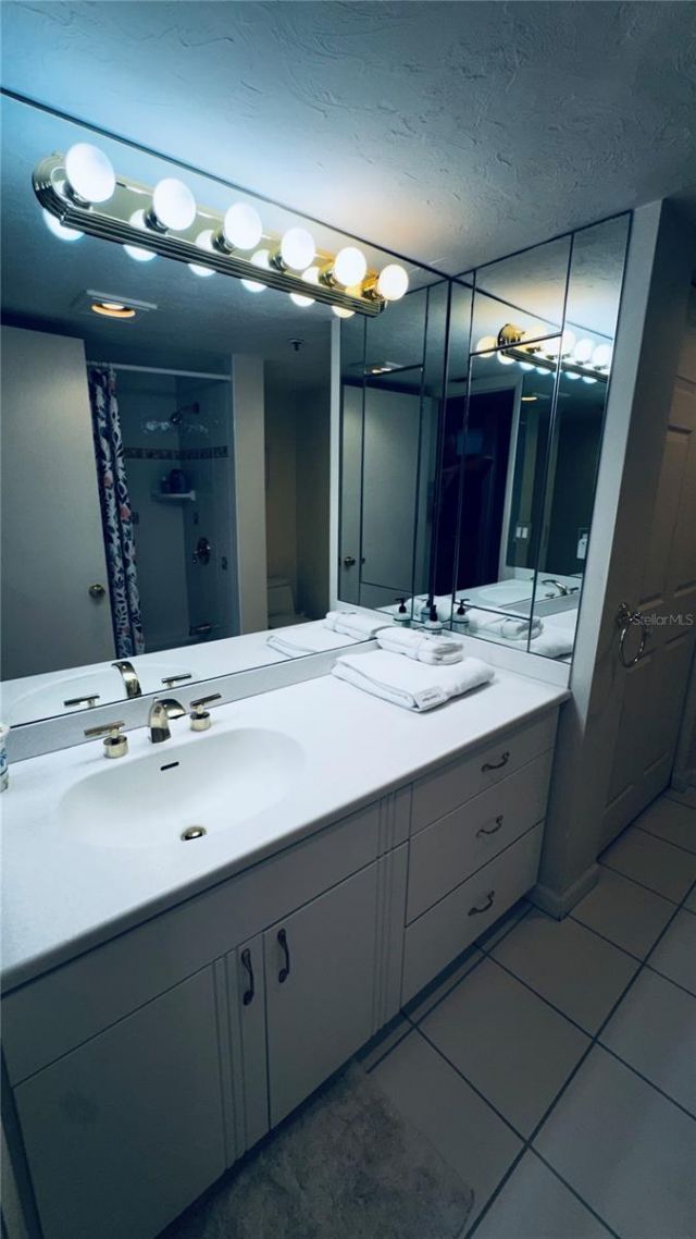 888 Blvd Of The Arts , Unit 303, Sarasota, FL 34236 Photo