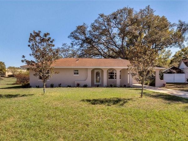 888 S WATERVIEW DRIVE , CLERMONT, FL 34711