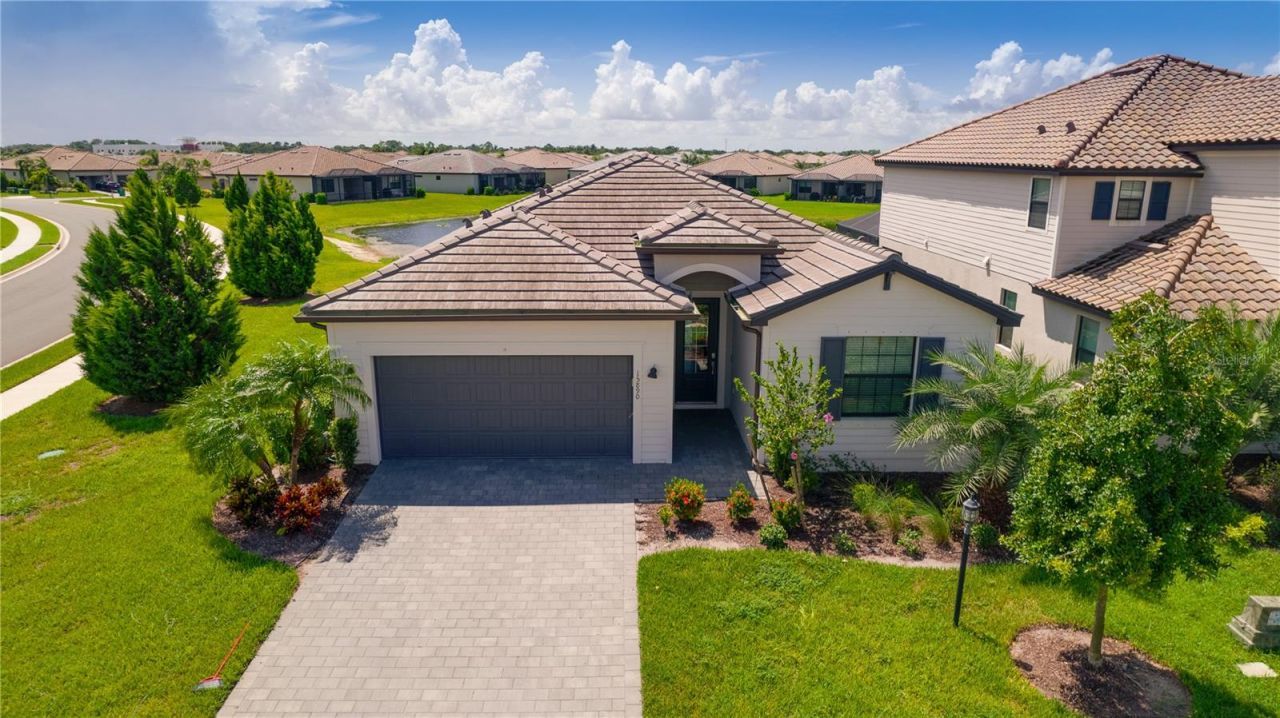 15890 Islandwalk Avenue , Bradenton, FL 34211 Photo