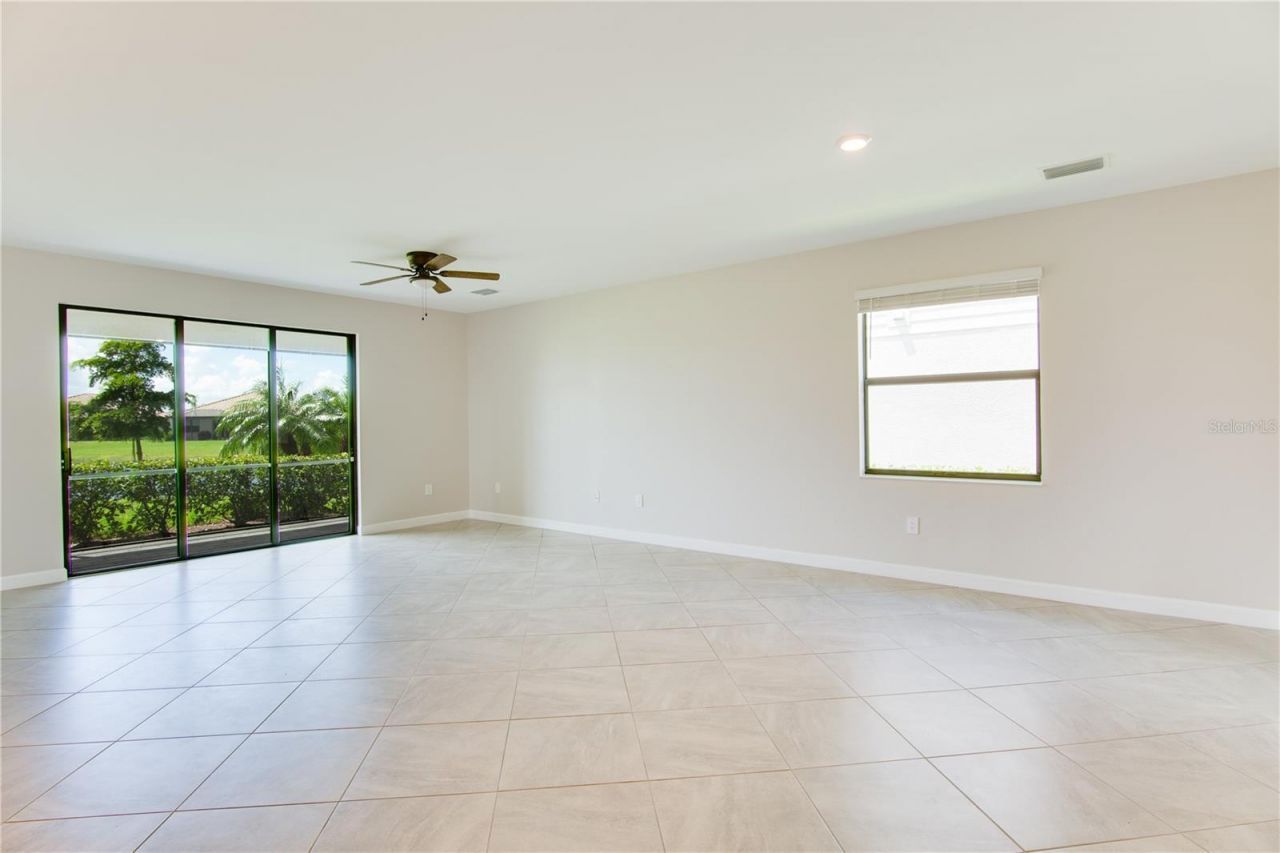 15890 Islandwalk Avenue , Bradenton, FL 34211 Photo