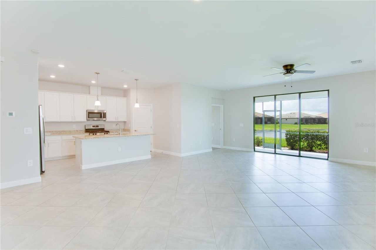 15890 Islandwalk Avenue , Bradenton, FL 34211 Photo