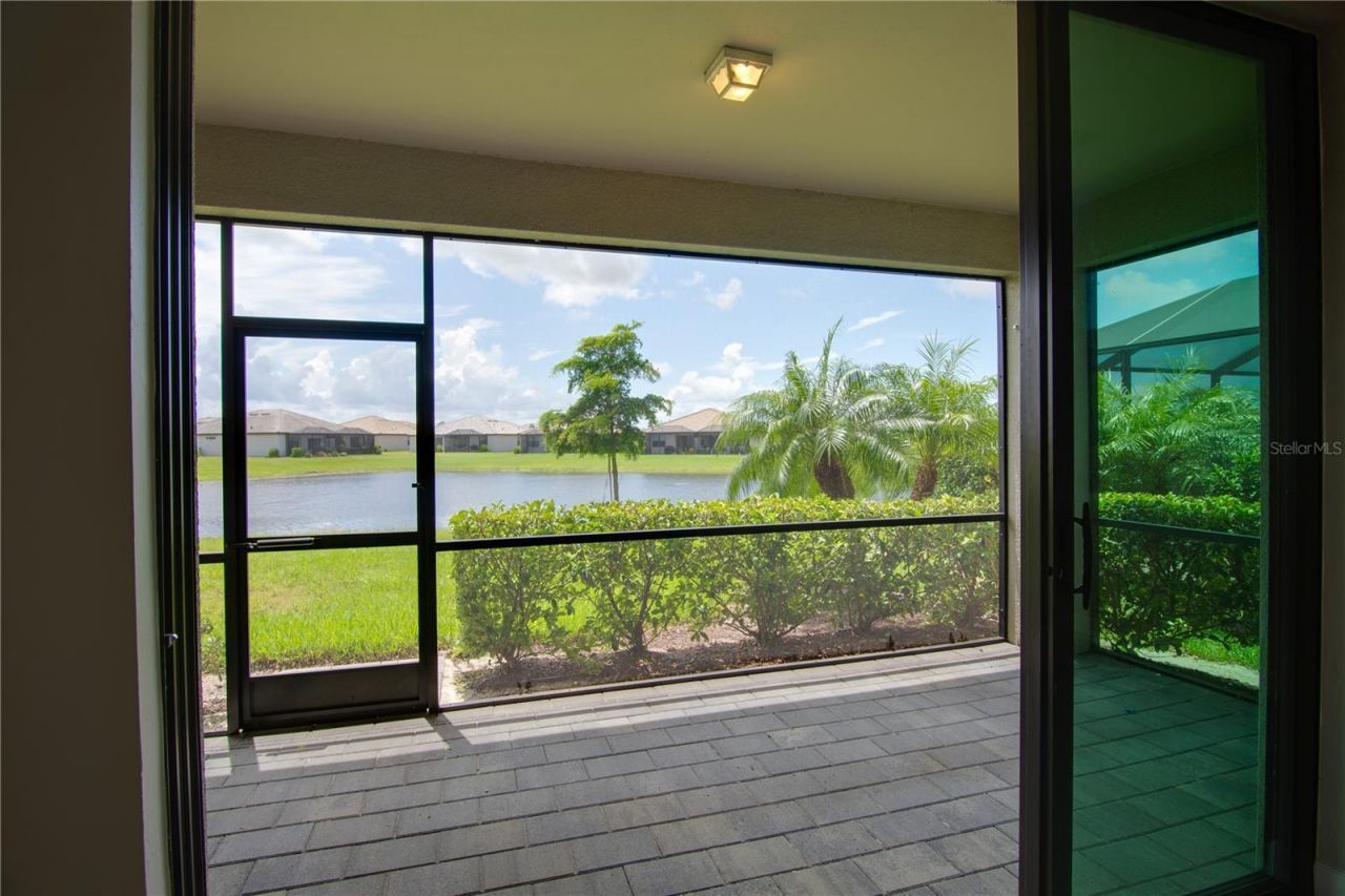 15890 Islandwalk Avenue , Bradenton, FL 34211 Photo