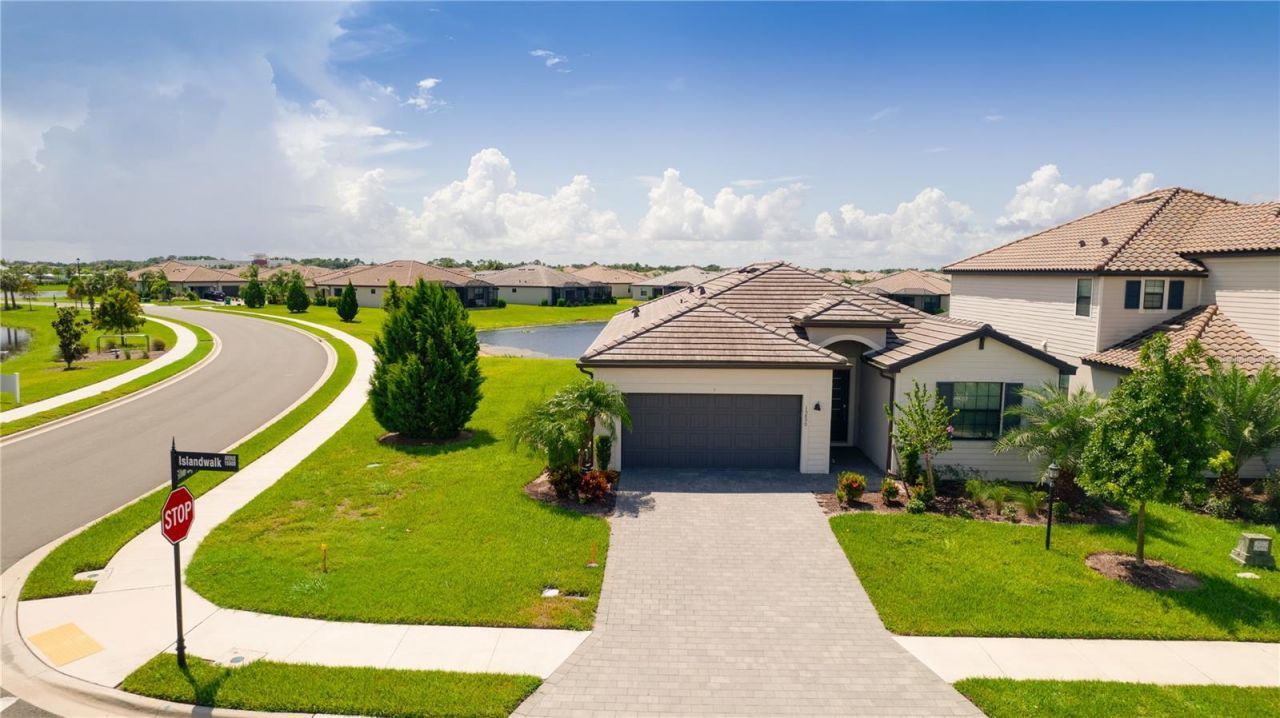 15890 Islandwalk Avenue , Bradenton, FL 34211 Photo
