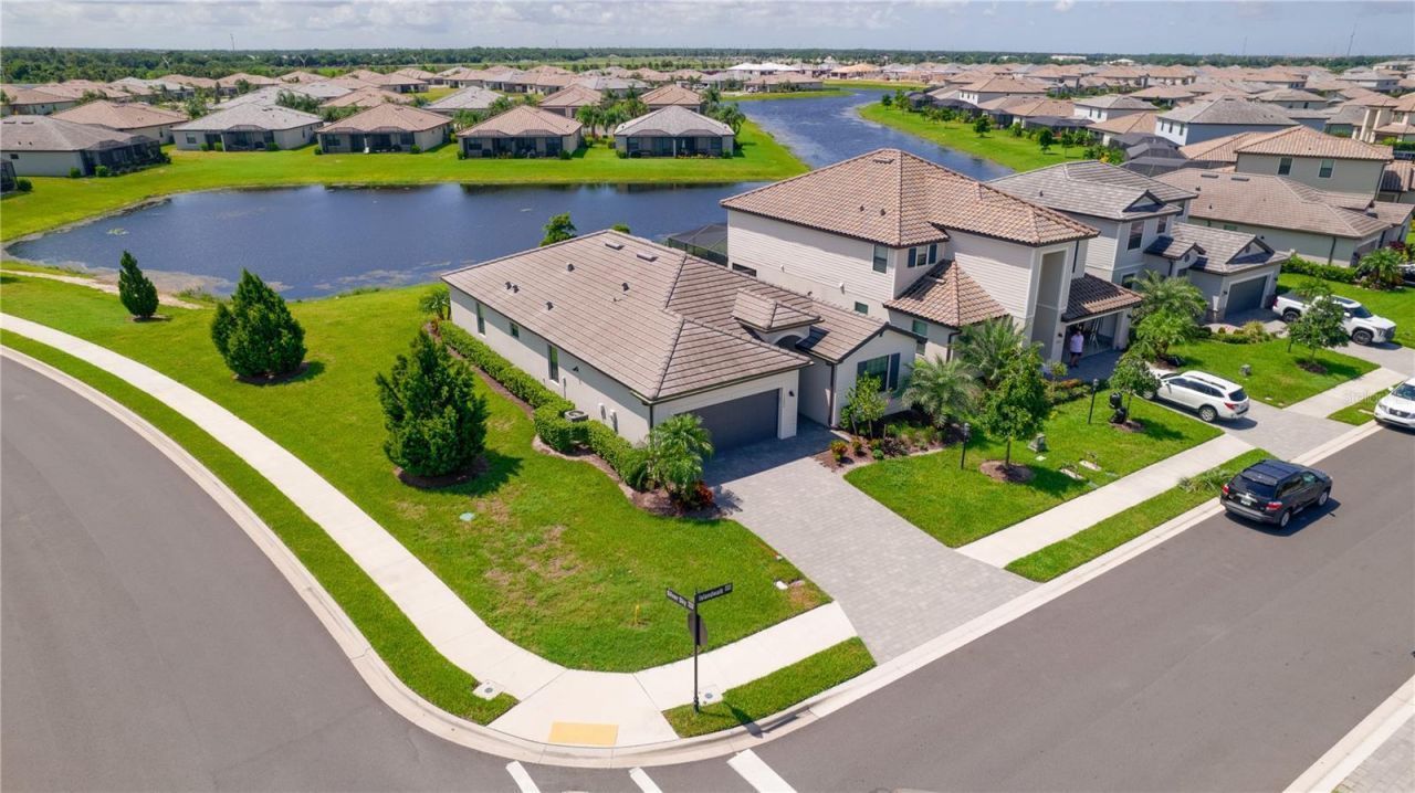 15890 Islandwalk Avenue , Bradenton, FL 34211 Photo
