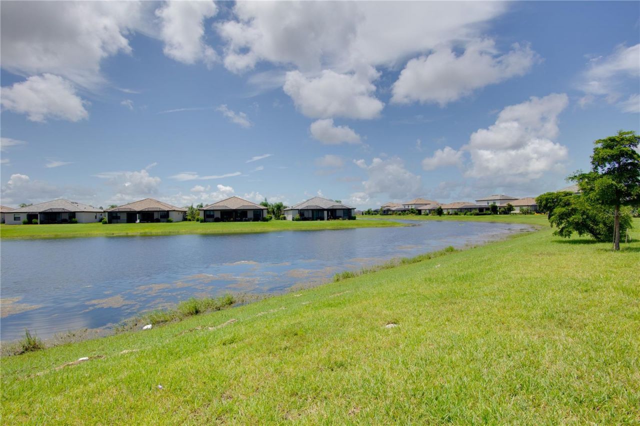 15890 Islandwalk Avenue , Bradenton, FL 34211 Photo