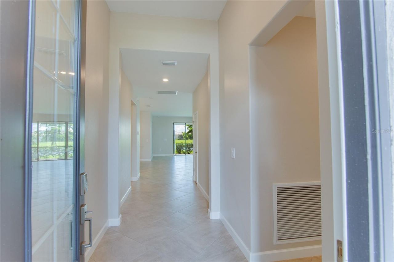 15890 Islandwalk Avenue , Bradenton, FL 34211 Photo
