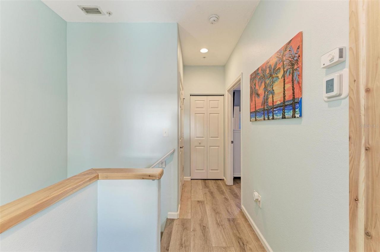 1469 Gulf Drive N, Bradenton Beach, FL 34217 Photo