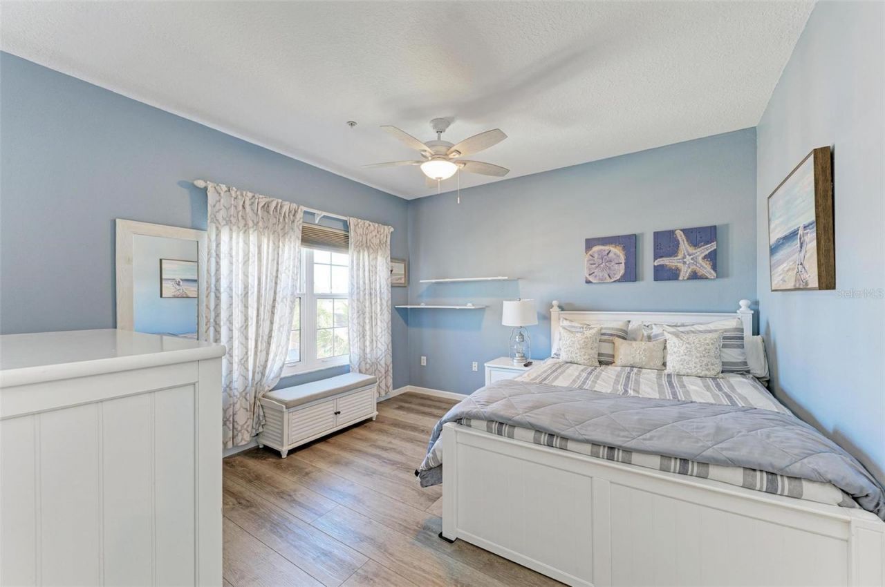 1469 Gulf Drive N, Bradenton Beach, FL 34217 Photo