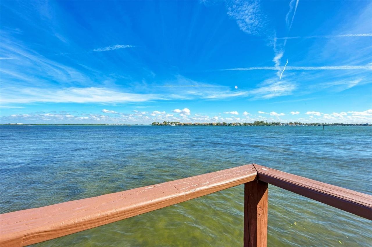 1469 Gulf Drive N, Bradenton Beach, FL 34217 Photo