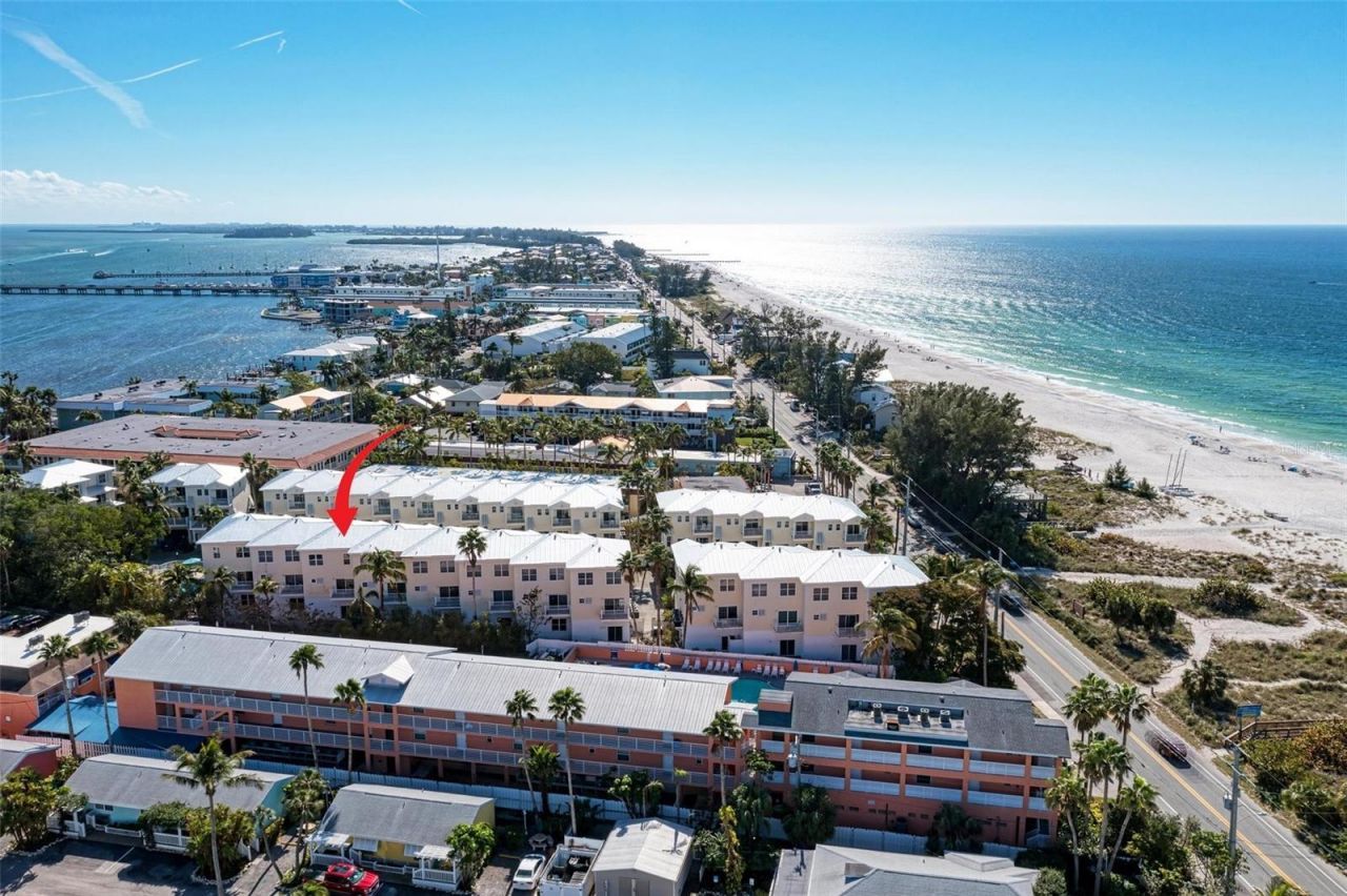 1469 Gulf Drive N, Bradenton Beach, FL 34217 Photo