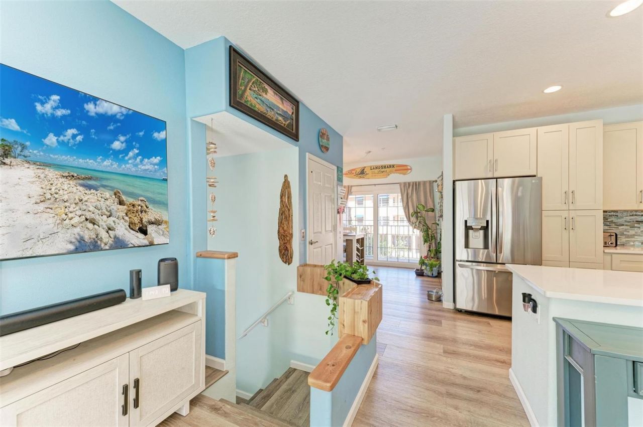 1469 Gulf Drive N, Bradenton Beach, FL 34217 Photo