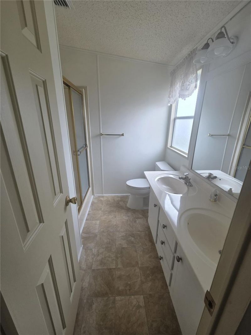 5707 45th Street E, Unit 120, Bradenton, FL 34203 Photo