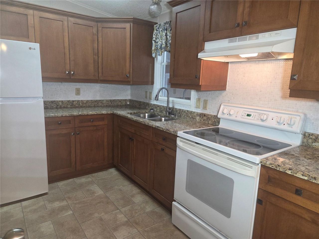 5707 45th Street E, Unit 120, Bradenton, FL 34203 Photo