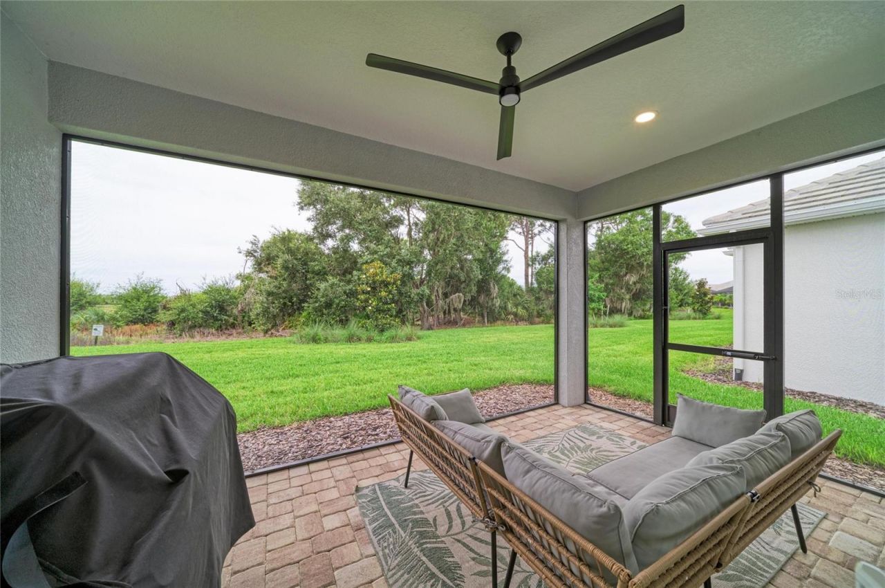 1079 Waterline Court, Sarasota, FL 34240 Photo