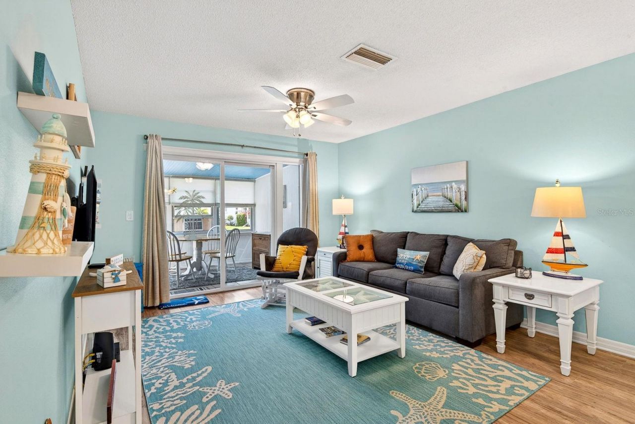 5055 Live Oak Circle , Unit 5055, Bradenton, FL 34207 Photo